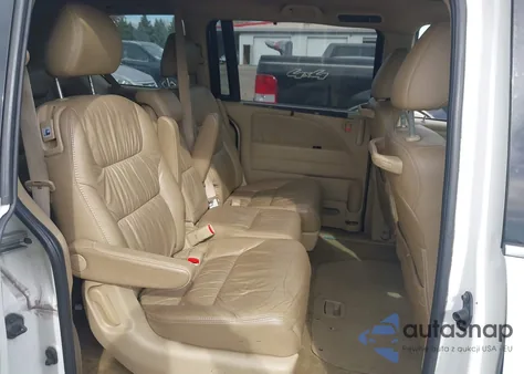 2010 Honda Odyssey Touring из США, поврежденный, VIN 5FNRL3H9XAB074564